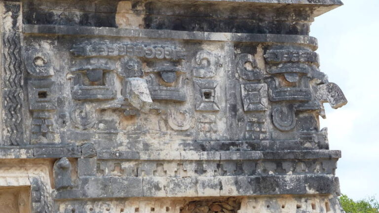 chichenitza371